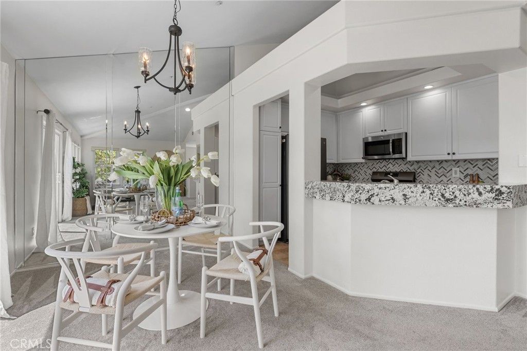 Image 9 of property listing at 169 Montana Del Lago Drive, Rancho Santa Margarita, CA 92688