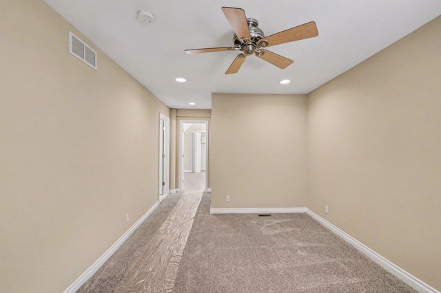 15600 Pine Ridge Drive, Holly, MI 48442