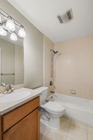 15600 Pine Ridge Drive, Holly, MI 48442