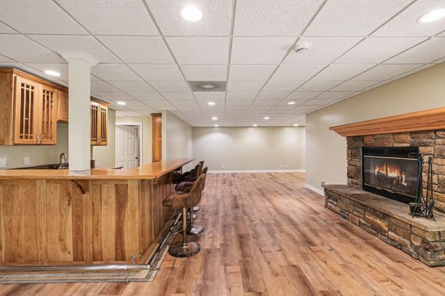 15600 Pine Ridge Drive, Holly, MI 48442