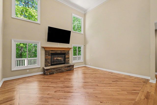 15600 Pine Ridge Drive, Holly, MI 48442