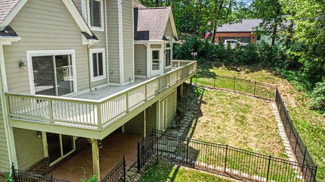 15600 Pine Ridge Drive, Holly, MI 48442