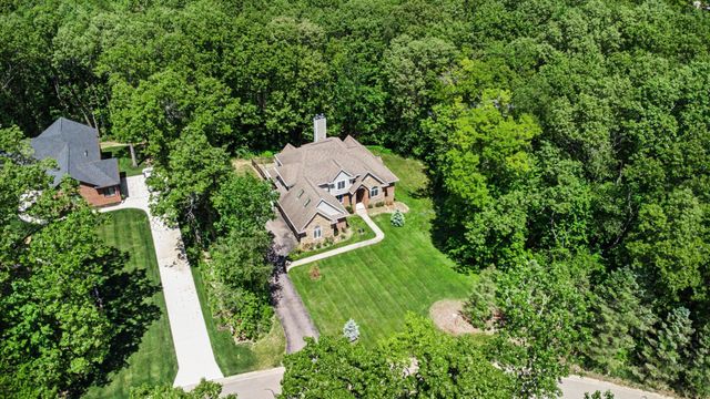 15600 Pine Ridge Drive, Holly, MI 48442