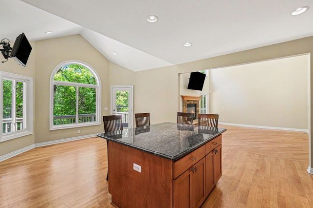 15600 Pine Ridge Drive, Holly, MI 48442