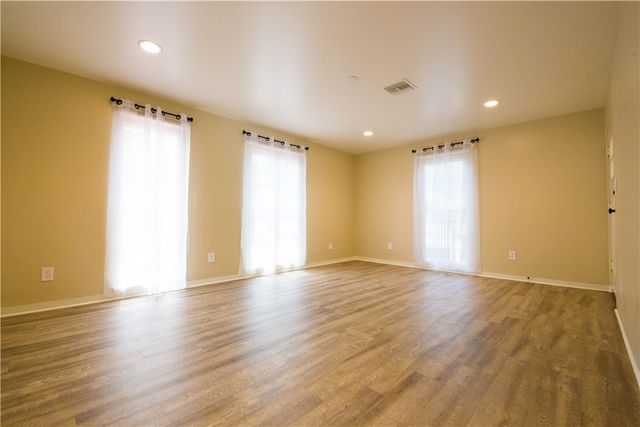 711 W 6th Street 5, Corona, CA 92882
