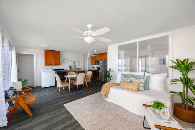 61-275 Kamehameha Highway, Haleiwa, HI 96712