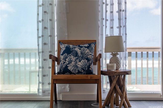 61-275 Kamehameha Highway, Haleiwa, HI 96712