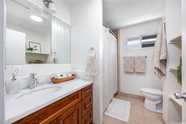 61-275 Kamehameha Highway, Haleiwa, HI 96712