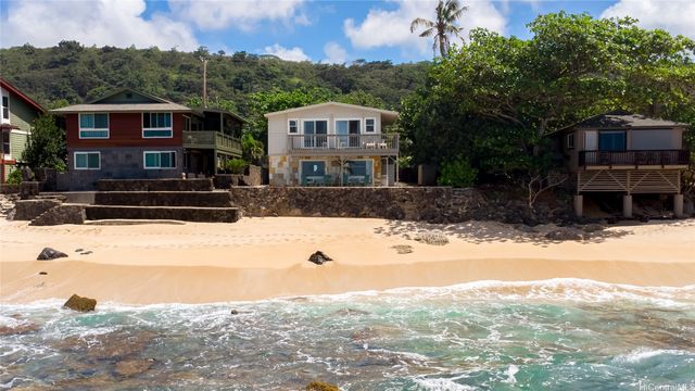 61-275 Kamehameha Highway, Haleiwa, HI 96712