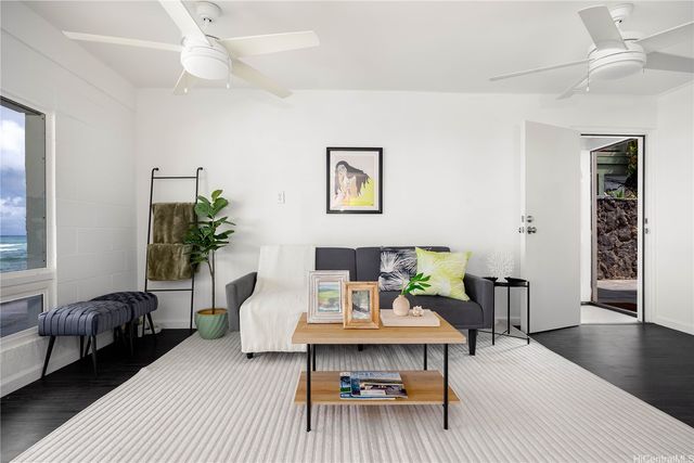 61-275 Kamehameha Highway, Haleiwa, HI 96712