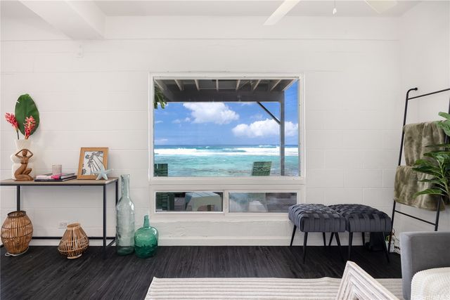 61-275 Kamehameha Highway, Haleiwa, HI 96712