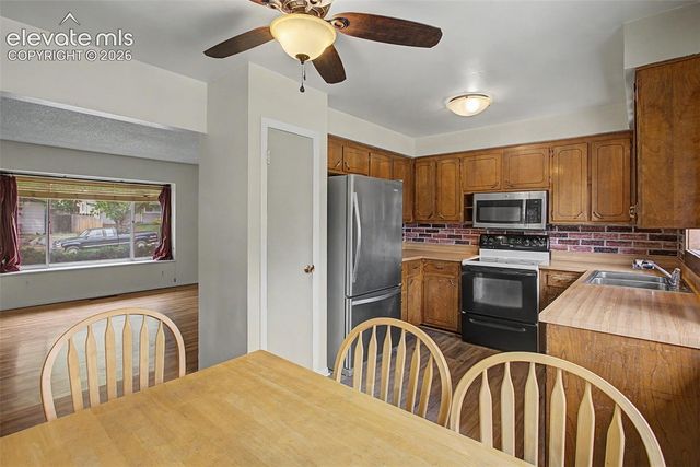 405 Redwood Drive, Colorado Springs, CO 80907
