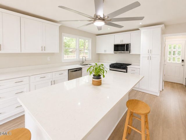 8113 Wynewood Drive, Raleigh, NC 27616