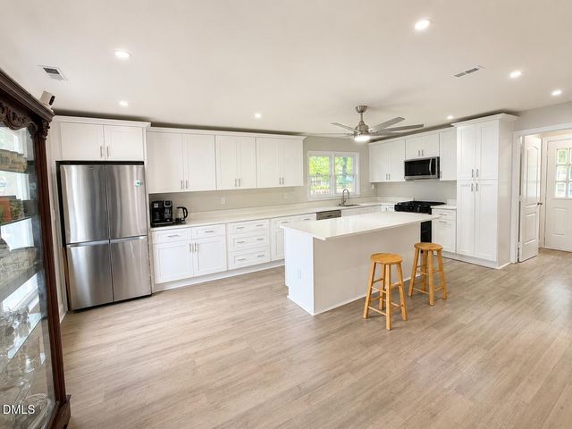 8113 Wynewood Drive, Raleigh, NC 27616