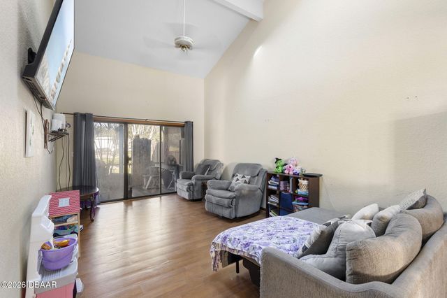 347 Castlewood Lane, New Smyrna Beach, FL 32168