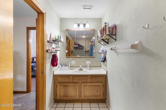 347 Castlewood Lane, New Smyrna Beach, FL 32168