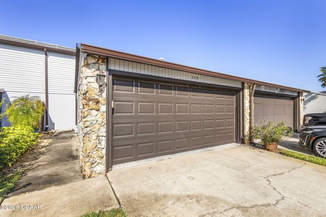 347 Castlewood Lane, New Smyrna Beach, FL 32168