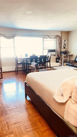 5 Fordham Hill Oval 14D, Bronx, NY 10468