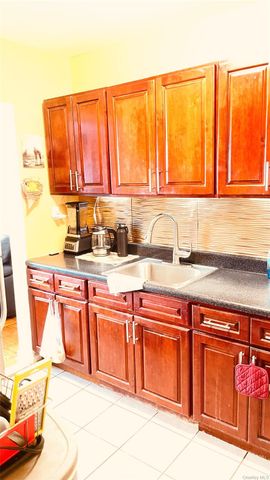 5 Fordham Hill Oval 14D, Bronx, NY 10468