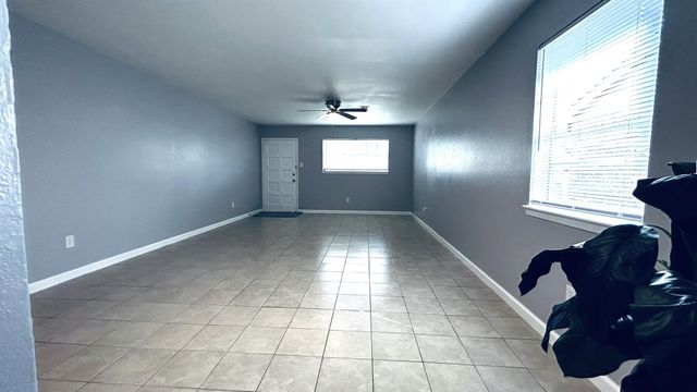 3128 Scotch Moss Lane, La Porte, TX 77571