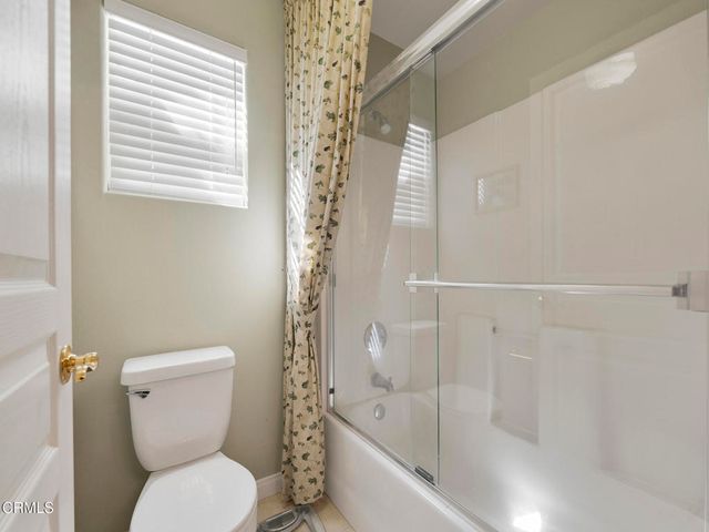 7101 Oso Avenue 16, Winnetka, CA 91306