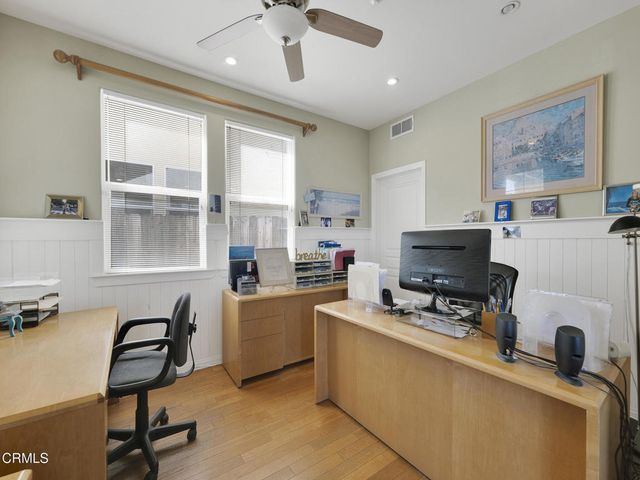 7101 Oso Avenue 16, Winnetka, CA 91306