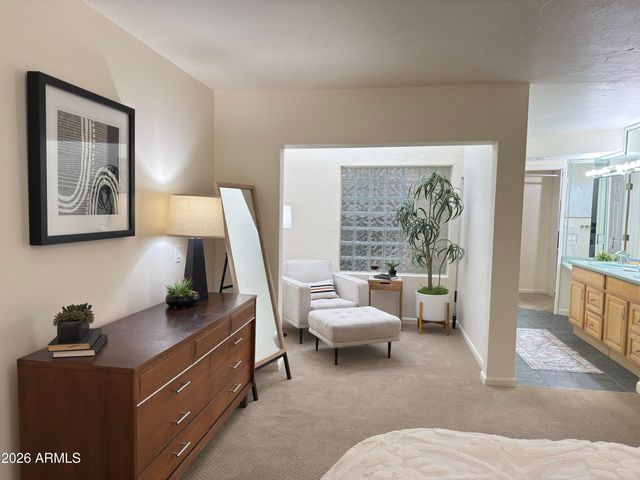 2102 E ALAMEDA Drive, Tempe, AZ 85282