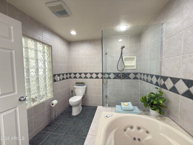 2102 E ALAMEDA Drive, Tempe, AZ 85282