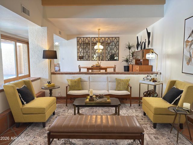 2102 E ALAMEDA Drive, Tempe, AZ 85282