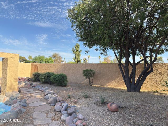 2102 E ALAMEDA Drive, Tempe, AZ 85282