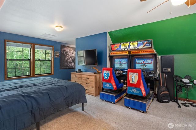 38900 310th Avenue SE, Enumclaw, WA 38990