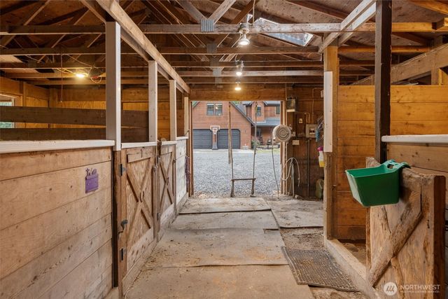 38900 310th Avenue SE, Enumclaw, WA 38990