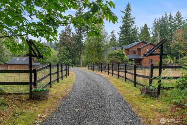 38900 310th Avenue SE, Enumclaw, WA 38990