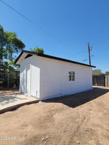 2002 W ADAMS Street, Phoenix, AZ 85009
