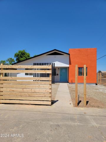 2002 W ADAMS Street, Phoenix, AZ 85009