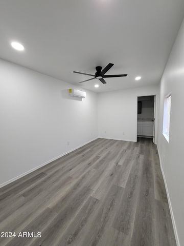 2002 W ADAMS Street, Phoenix, AZ 85009