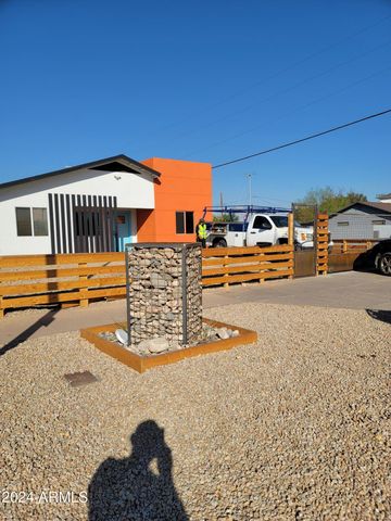2002 W ADAMS Street, Phoenix, AZ 85009