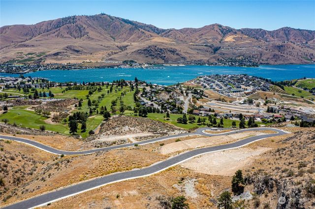 922 Long Drive, Chelan, WA 98816