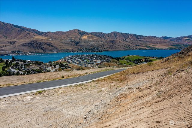 922 Long Drive, Chelan, WA 98816