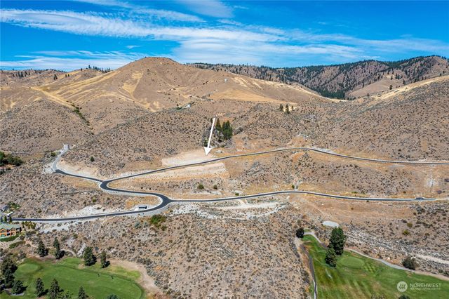 922 Long Drive, Chelan, WA 98816