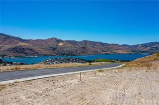 922 Long Drive, Chelan, WA 98816
