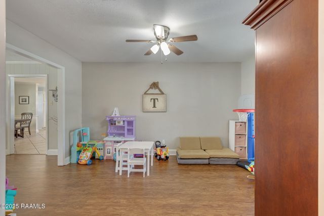 124 Alyene Drive, Lafayette, LA 70506