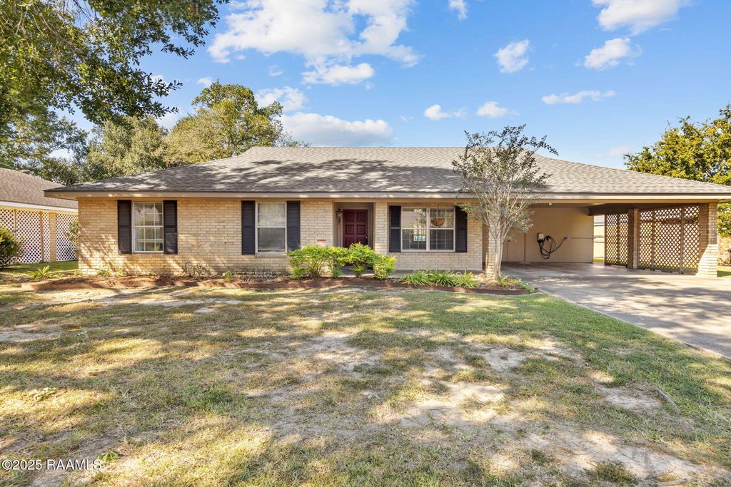 124 Alyene Drive, Lafayette, LA 70506
