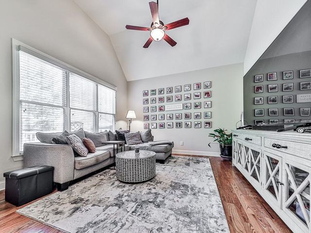 601 Walker Court, Canton, GA 30115