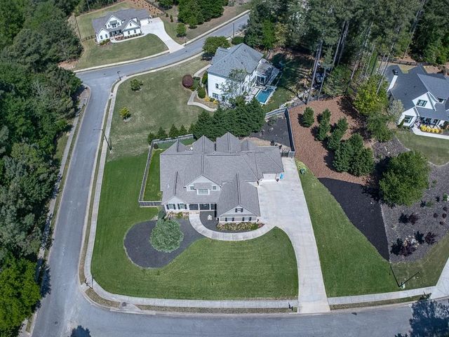 601 Walker Court, Canton, GA 30115
