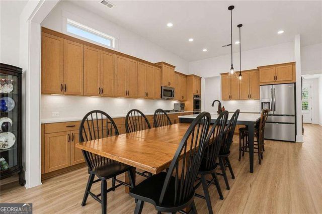 424 Northside Drive, Canton, GA 30115