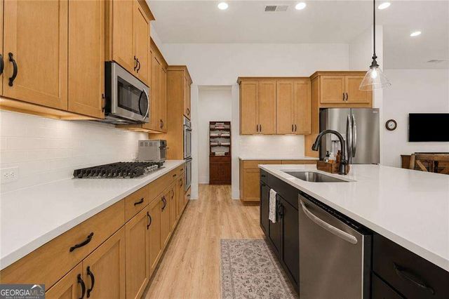 424 Northside Drive, Canton, GA 30115