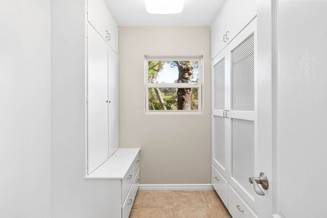 1931 N Fulton Beach Road, Rockport, TX 78382