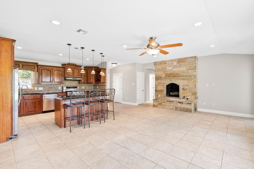 1931 N Fulton Beach Road, Rockport, TX 78382 — photo 5