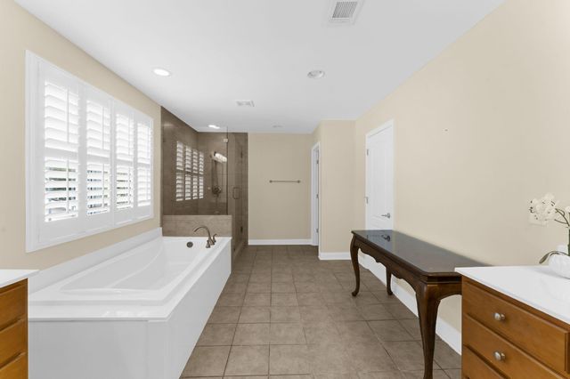 161 Berwick Drive, Summerville, SC 29483